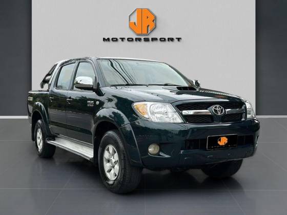 TOYOTA HILUX 3.0 SRV 4X4 CD 16V TURBO INTERCOOLER DIESEL 4P AUTOMÁTICO TOYOTA HILUX 3.0 SRV 4X4 CD 16V TURBO INTERCOOLER DIESEL 4P AUTOMÁTICO